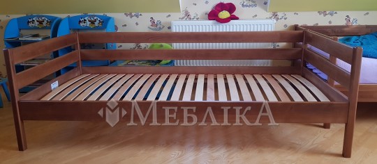 Букове дитяче ліжко Нота з захистом від стіни