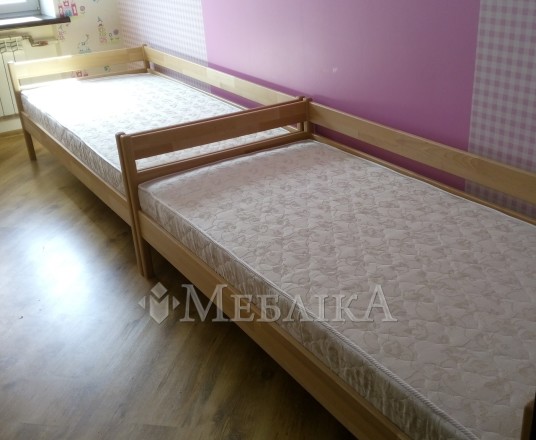 Букове дитяче ліжко Нота з захистом від стіни