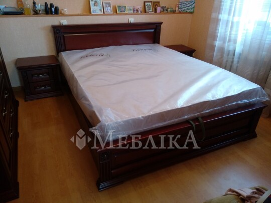 Двоспальне ліжко Франческа – виконана з дерева класика