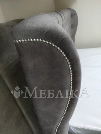 Мягкая эффектная кровать Амстердам с подъемным механизмом