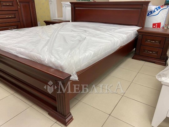 Двоспальне ліжко Франческа – виконана з дерева класика