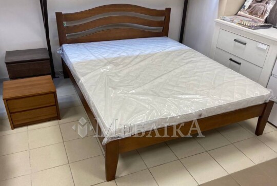 Букове ліжко Афіна нова з вигнутою спинкою