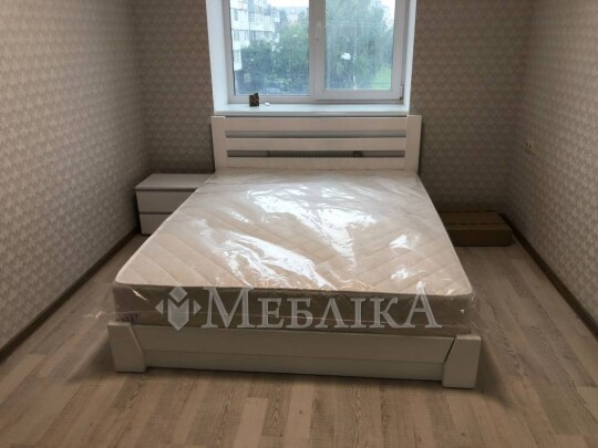 Двоспальне букове ліжко Селена з підіймальним механізмом