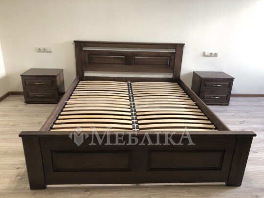 Изысканная двуспальная кровать из массива бука Клеопатра