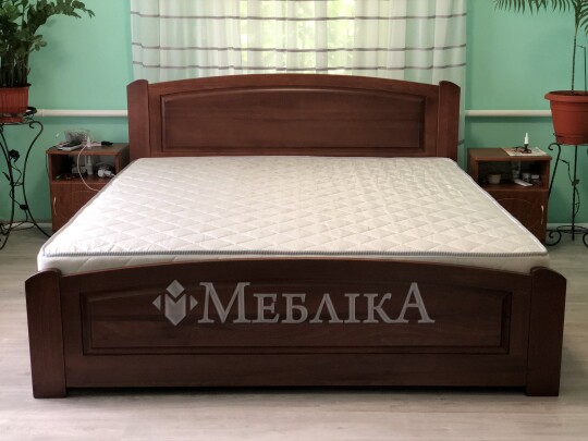 Буковая кровать Эдель с вместительными ящиками