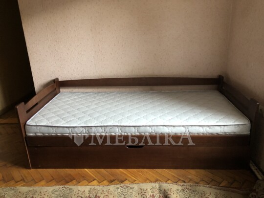 Дерев'яне ліжко з підйомним механізмом Карлсон