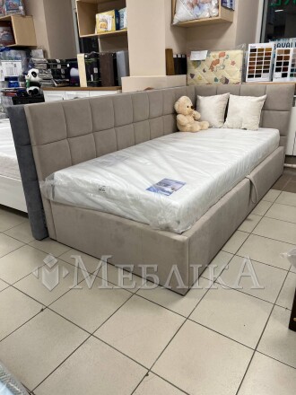 Кровать в ткани Торонто с подъемным механизмом