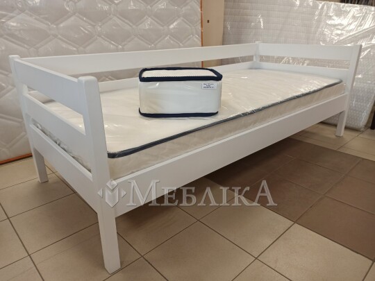Букове дитяче ліжко Нота з захистом від стіни