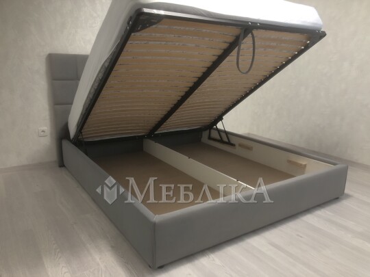 Роскошная мягкая кровать Сантьяго с подъемным механизмом