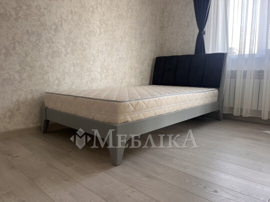 Ліжко з м'яким узголів'ям Евелін в наявності Луцьк