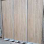 Тридверна шафа-купе Альфа з великими нішами для одягу