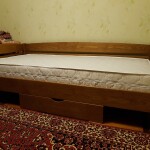 Односпальне дерев’яне ліжко Диванчик з бортами безпеки та шухлядами