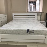 Двоспальне букове ліжко Селена з підіймальним механізмом
