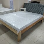 Букове ліжко з м'яким узголів'ям каретної стяжки Токіо Нове