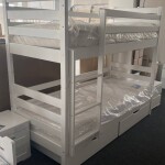 Минималистская деревянная  кровать трансформер Шрек