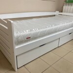Деревянная детская кровать Карлсон