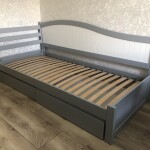 Односпальная кровать Софи с высокой спинкой и ящиками