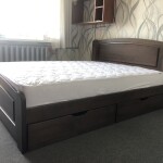 Буковая кровать Эдель с вместительными ящиками