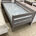 Букове дитяче ліжко Нота з захистом від стіни