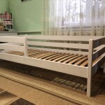 Букове дитяче ліжко Нота з захистом від стіни