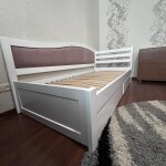 Односпальная кровать Софи с высокой спинкой и ящиками