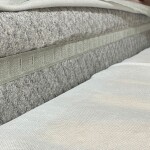 Комфортне ліжко з нахилом в узголів'ї та підйомним механізмом  L-061