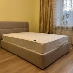 Роскошная мягкая кровать Сантьяго с подъемным механизмом