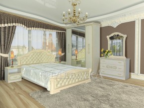 Маленька приліжкова тумба Венеція Нова