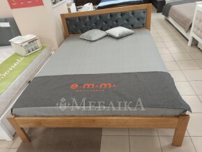 Надійне ліжко з масиву дуба із м'яким узголів'ям Фантазія